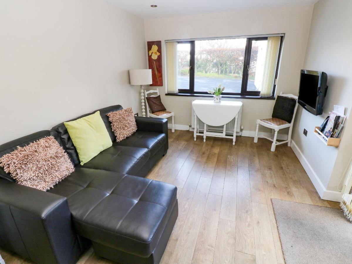 The Garden Flat Vila Saundersfoot Exterior foto